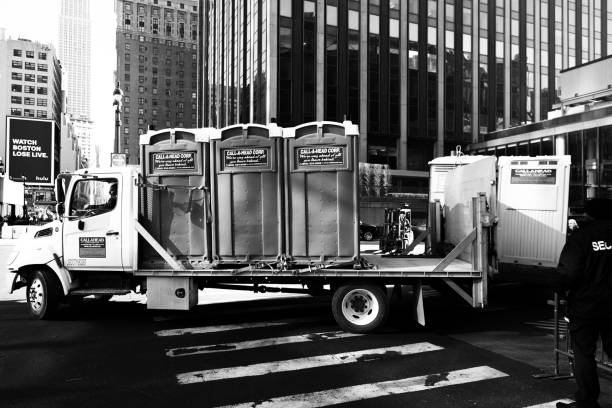 Best Affordable portable toilet rental  in Velda City, MO